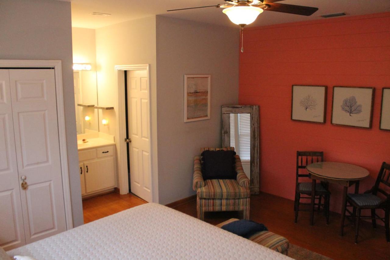 Turtle Beach Inn Indian Pass Экстерьер фото